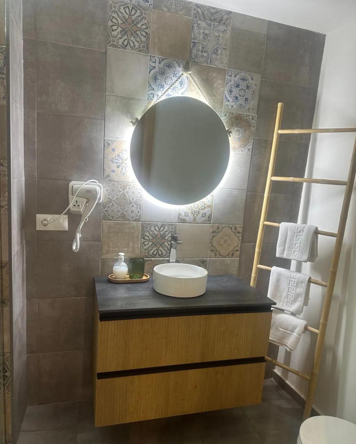 Apartamento Rocio 1 *